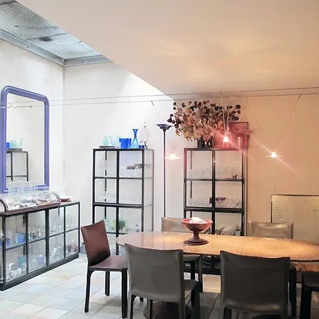 Holiday home Maison Triplex Clignancourt *